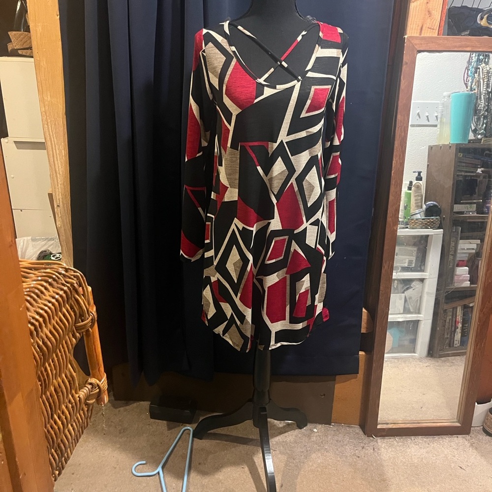 Auditions Geometric Long Sleeve Dress - Red, Black, White